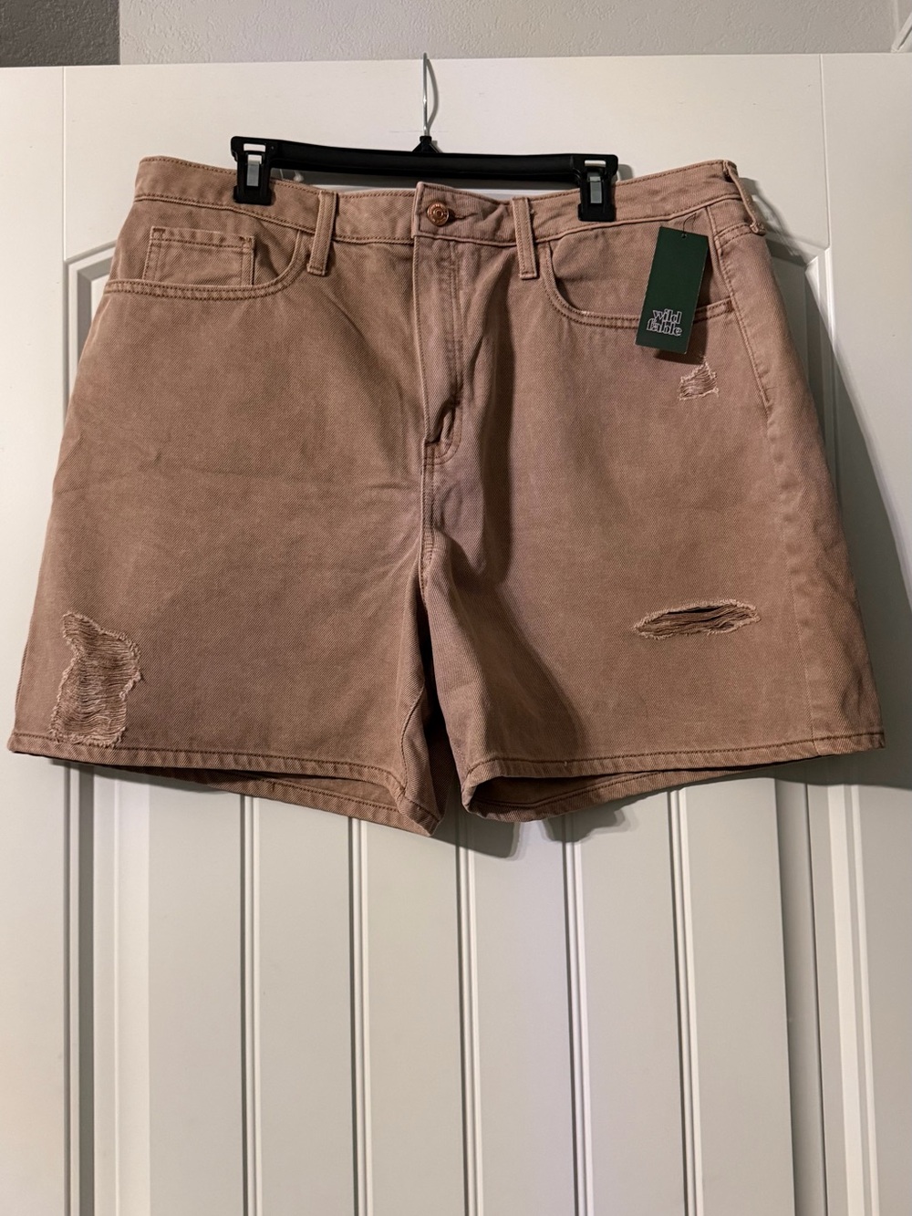 wild fable Women's Distressed Jean Shorts - Mauve Tan